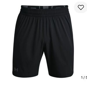Under Armour Black UA
Elevated Woven 2.0 Men's 8.25" Size Small Athletic Shorts
